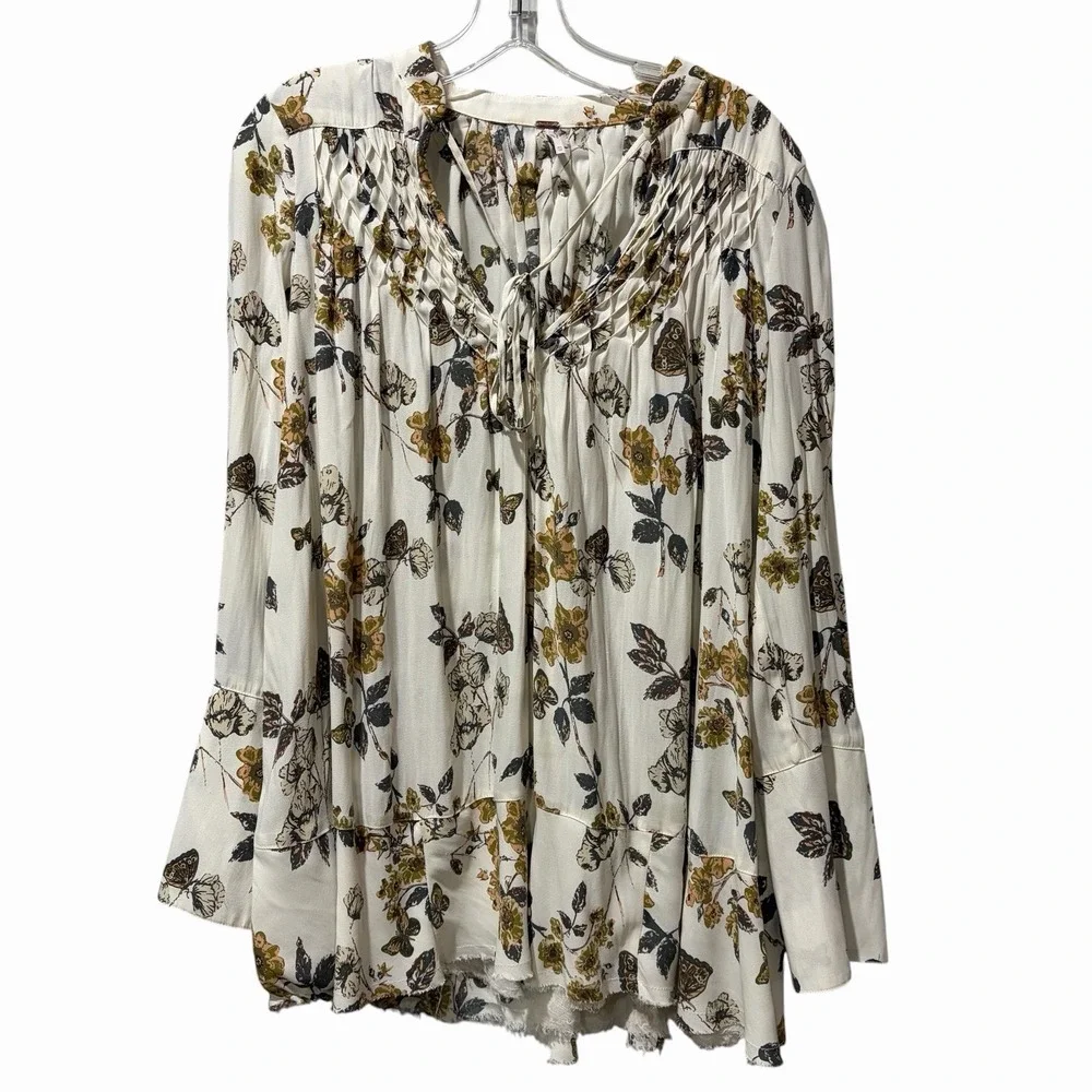 Free People Pebble Crepe Butterfly Print Top Ivory XS Boho Tunic Raw Hem Peasant